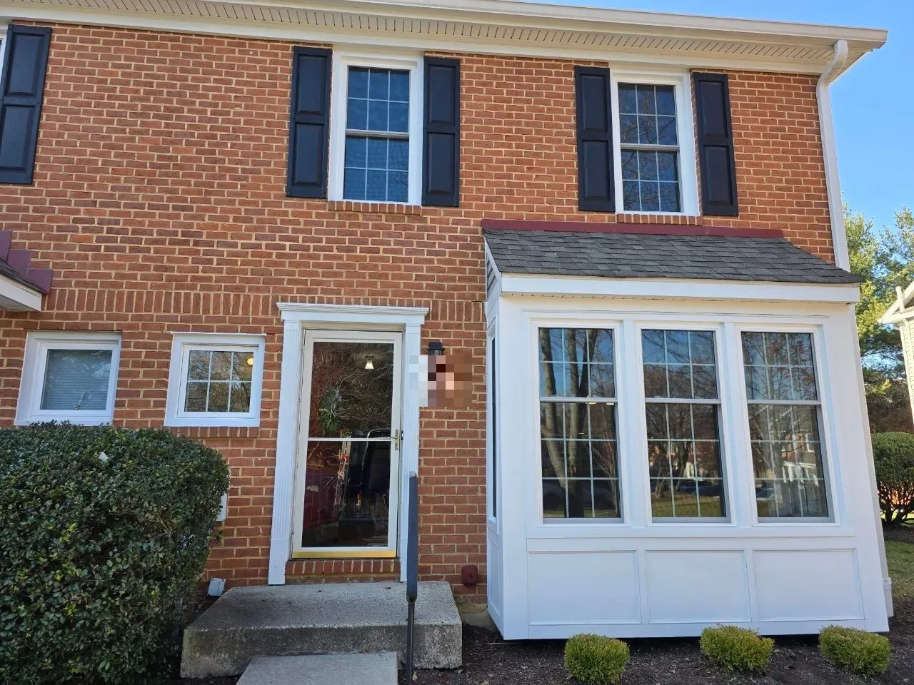 Grid Windows for a Brick Colonial